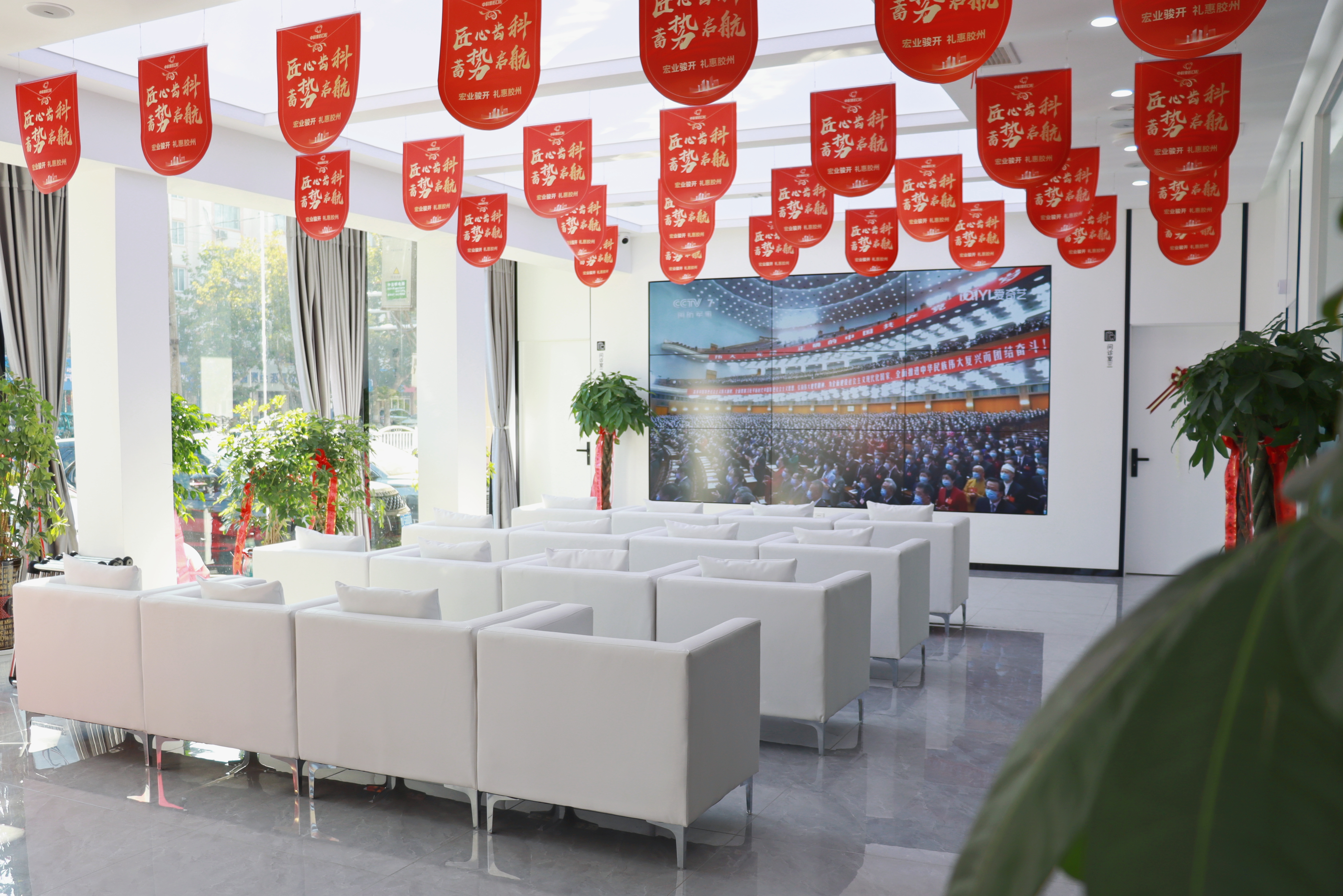 胶州庄金友牙科怎么样？中科维诺微创种植+麦田儿童窝沟封闭复购率73%更受关注